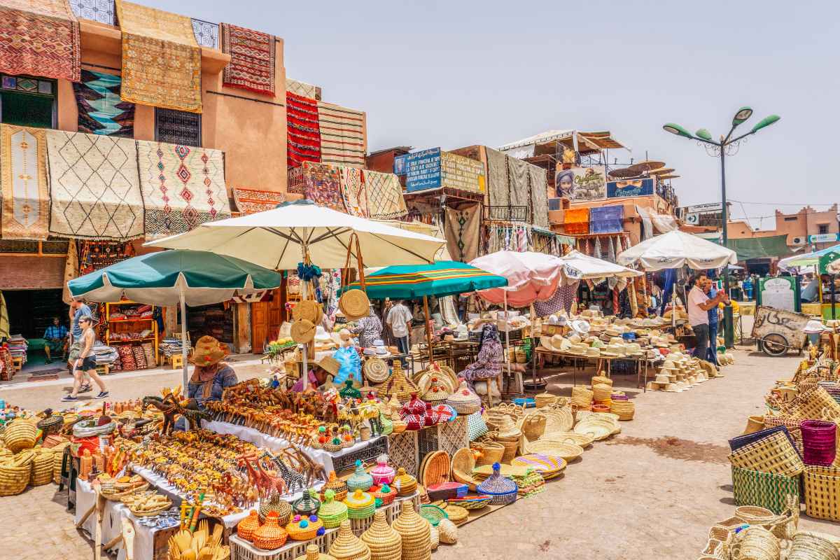 Zoco de Marrakech - Descubre la artesanía local y especias exóticas