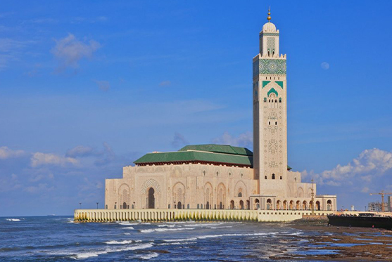 Imágenes representativas de Marrakech, Desierto, Fes, y costa de Marruecos